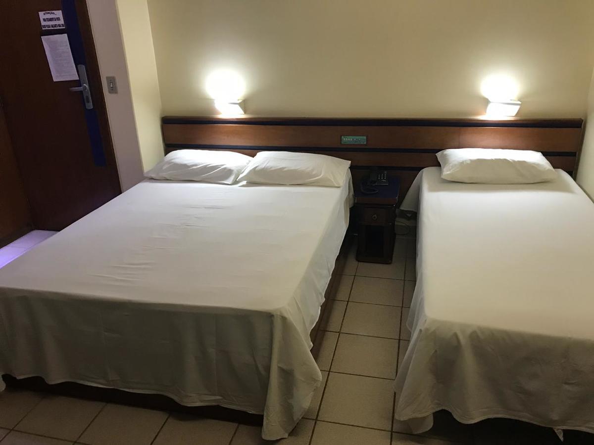 Oft Plaza Oeste Hotel جويانيا المظهر الخارجي الصورة